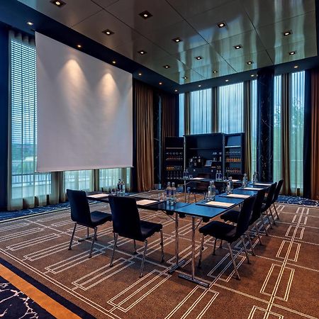 Hyatt Regency Dusseldorf Hotel Exterior foto Meeting room