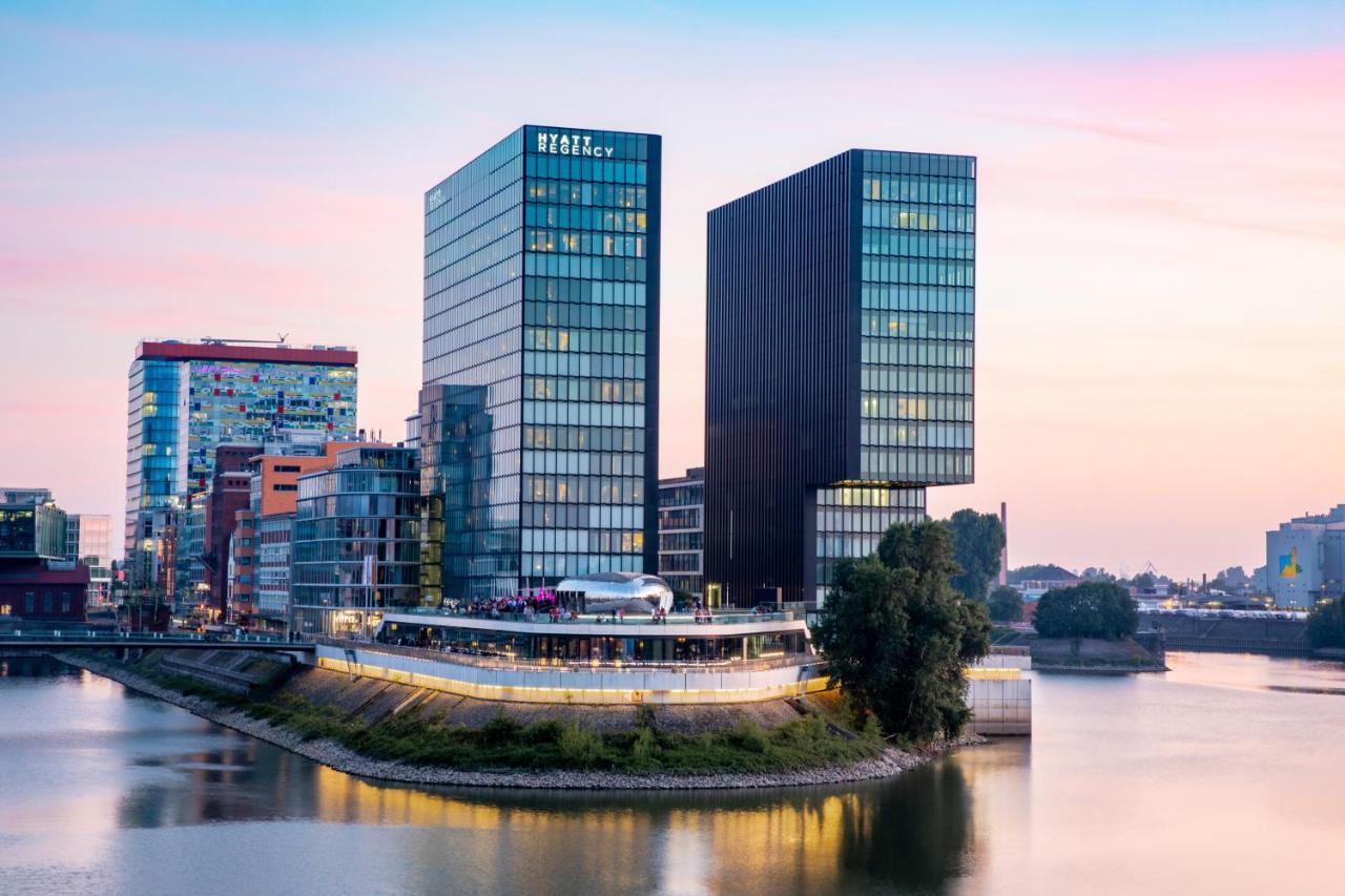 Hyatt Regency Dusseldorf Hotel Exterior foto