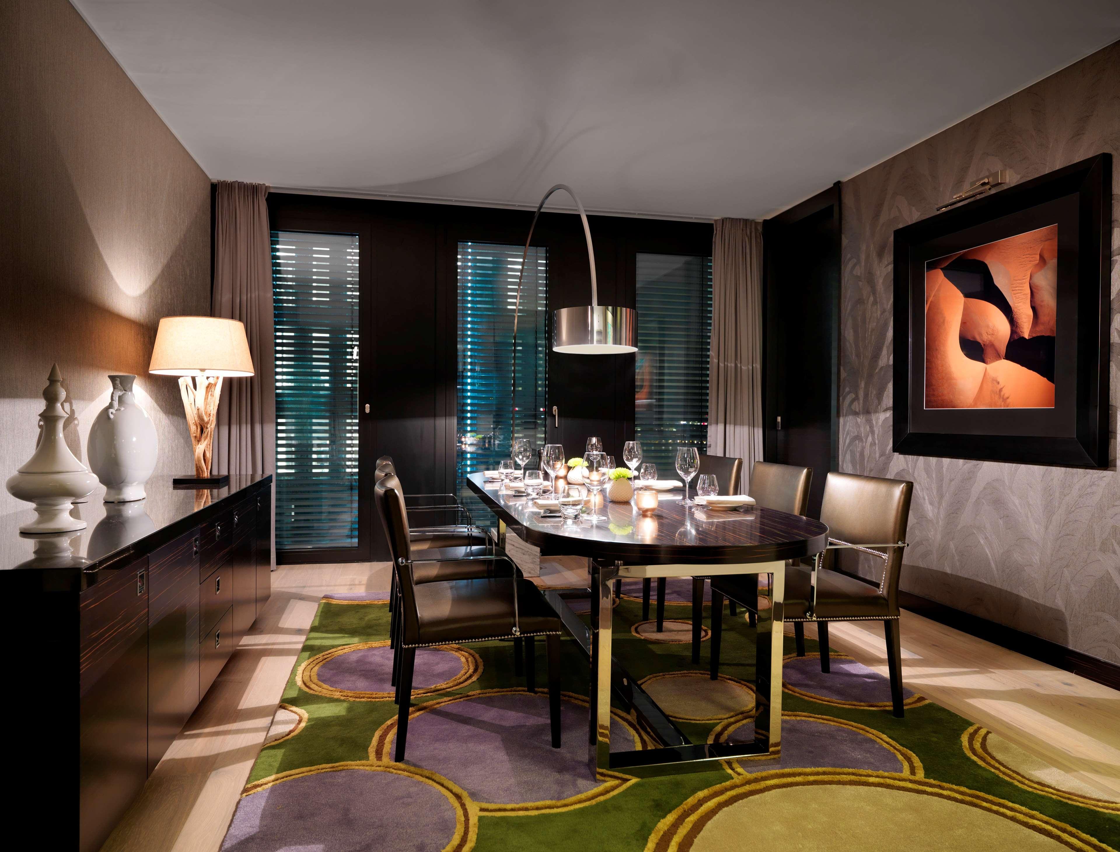 Hyatt Regency Dusseldorf Hotel Exterior foto The dining room