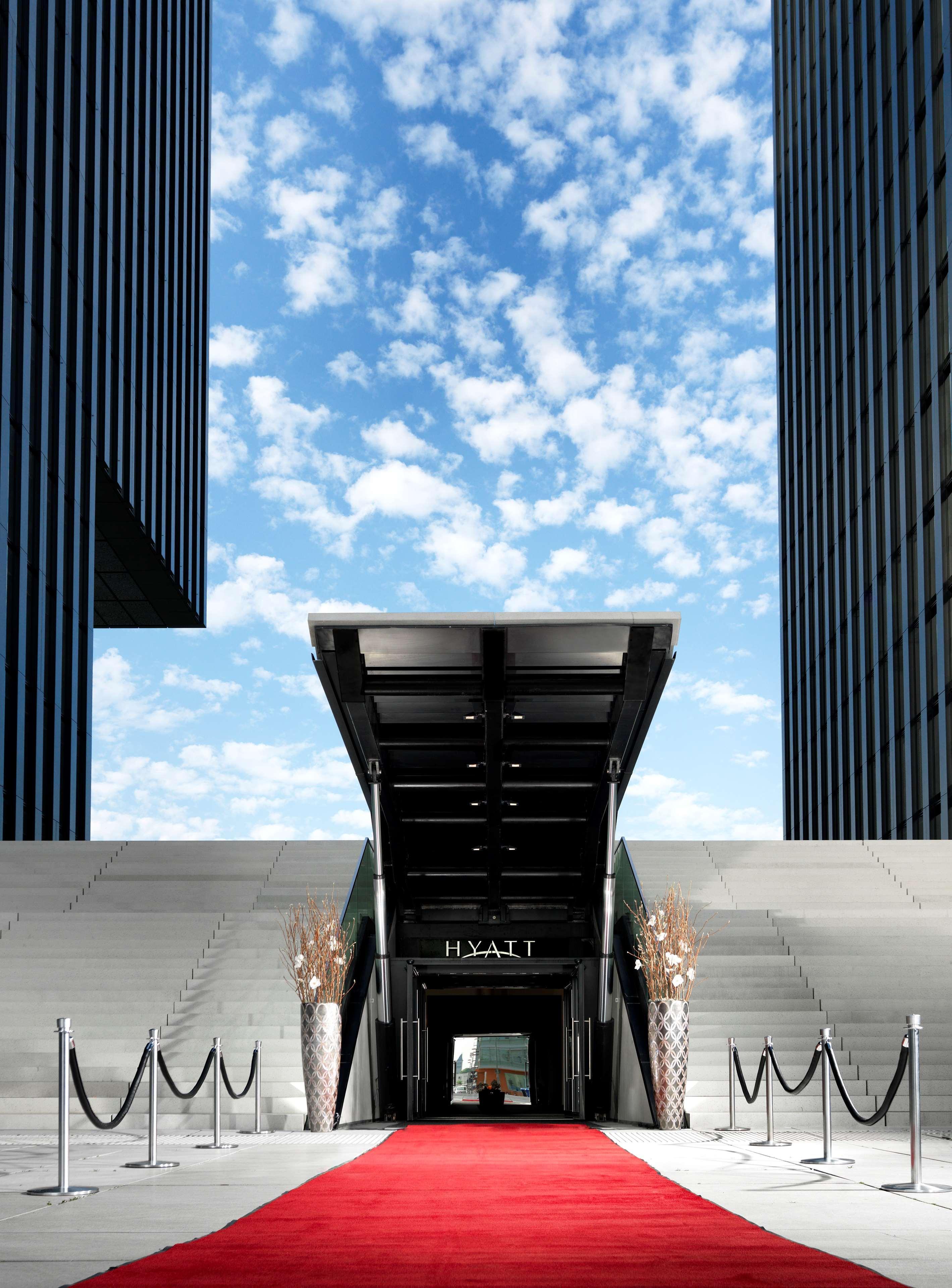 Hyatt Regency Dusseldorf Hotel Exterior foto HYATT Regency Chennai